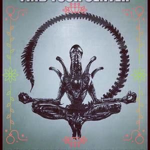 Meet your Posher, Claudia